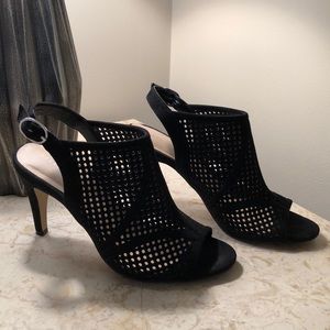 Kelly & Katie Black Berillan Sandal